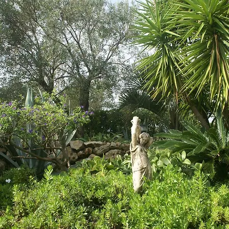 Villa - 2 *